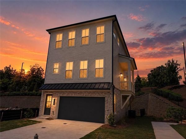 302 Pinecone Place , Alpharetta, GA 30022