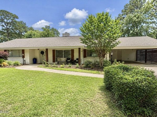 403 Pine Drive, Brookhaven, MS 39601