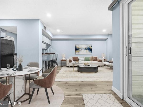1524 LINCOLN WAY, Unit 107, MCLEAN, VA 22102