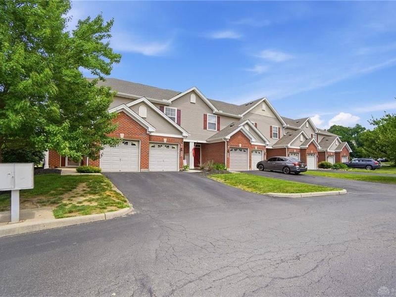 4360 Straight Arrow Road, Beavercreek, OH 45430 Photo 3