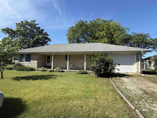 608 E Terrace Drive, Winamac, IN 46996
