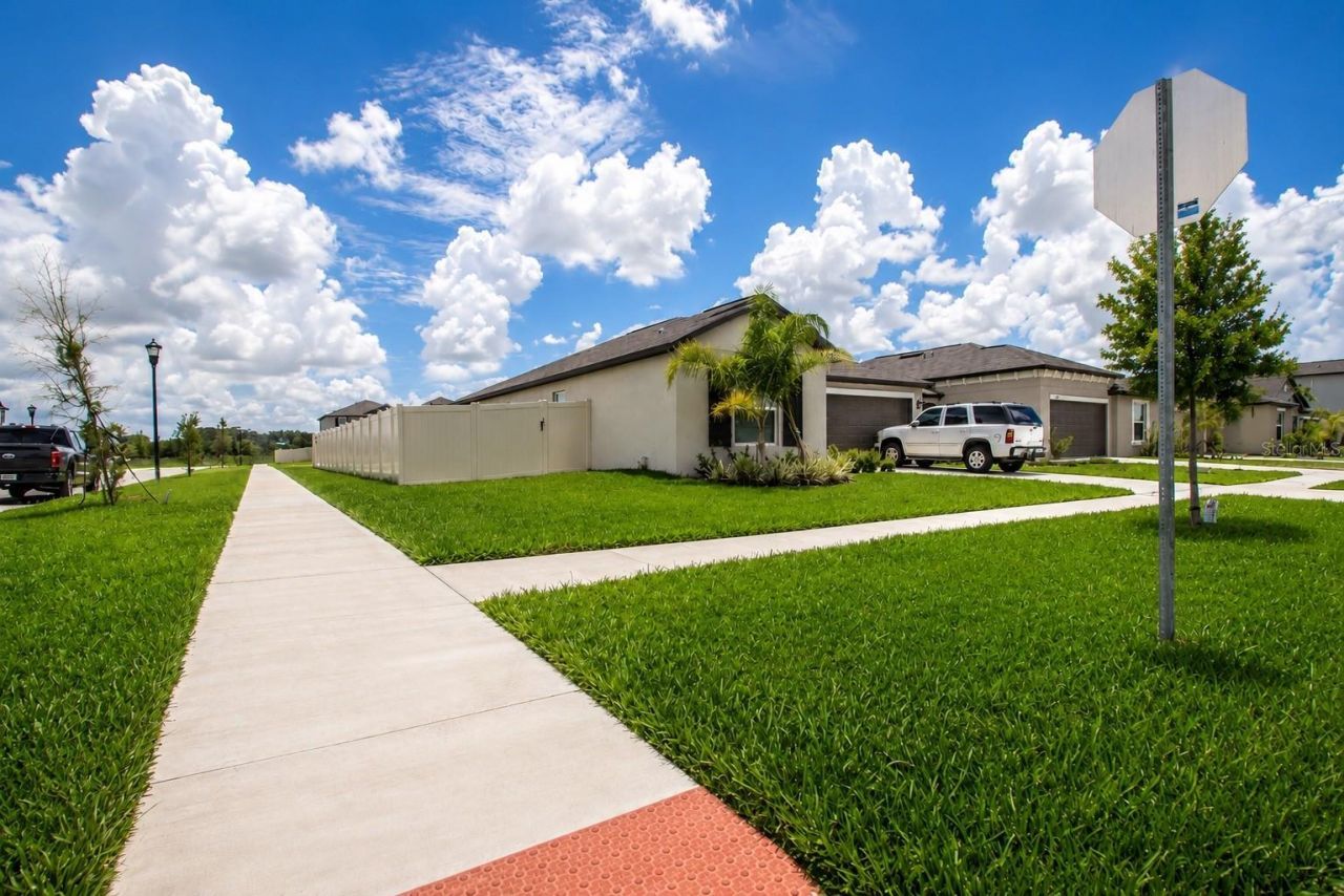 13191 Garnet Raspberry Avenue, Wimauma, FL 33598 Photo