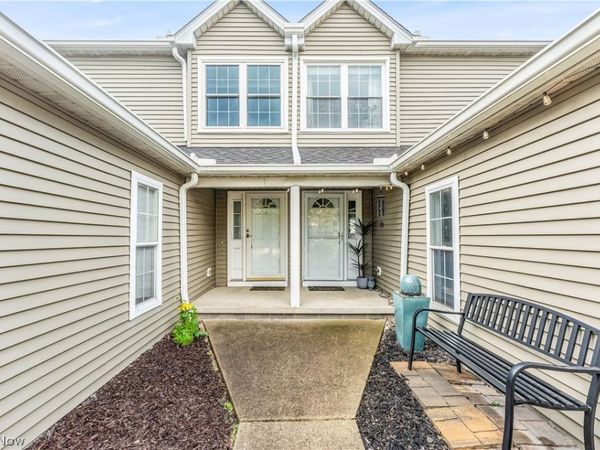 4215 Jennings Ridge Drive , Cleveland, OH 44109