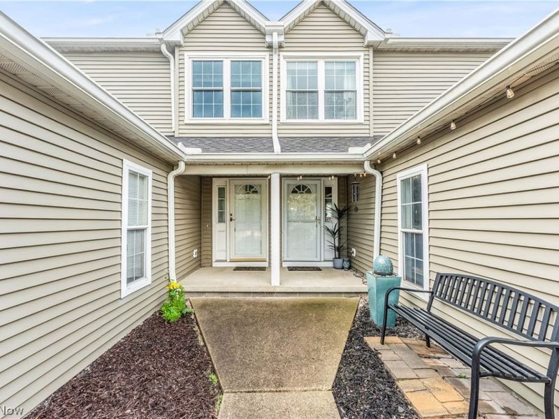 4215 Jennings Ridge Drive, Cleveland, OH 44109 Photo 1