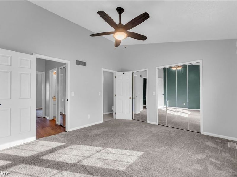 4215 Jennings Ridge Drive, Cleveland, OH 44109 Photo 14