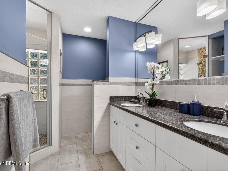 Property Image 109