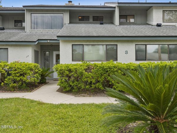 9360 CRAVEN Road, Unit 304, Jacksonville, FL 32257