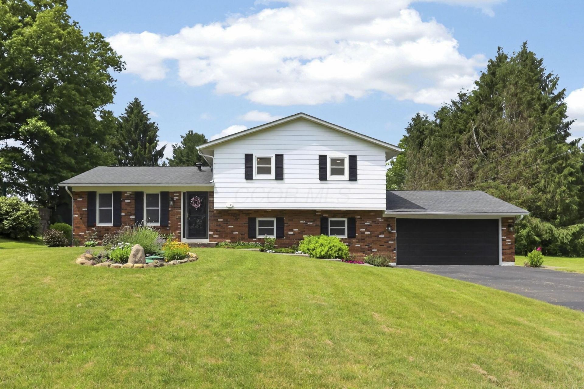 65 Amberly Drive , Granville, OH 43023 Main Photo