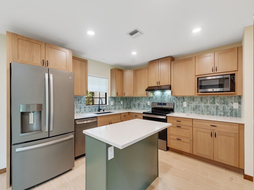 106 10th Court, Vero Beach, FL 32962 Photo