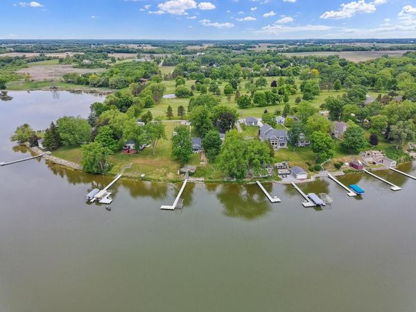 24315 Fairway DRIVE, Kansasville, WI 53139