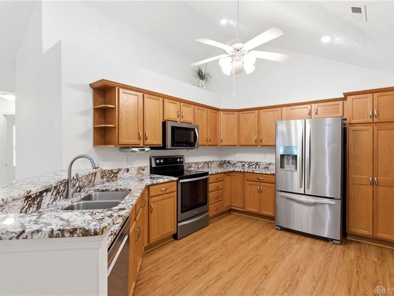 4087 Whitegate Drive, Beavercreek, OH 45430 Photo 17