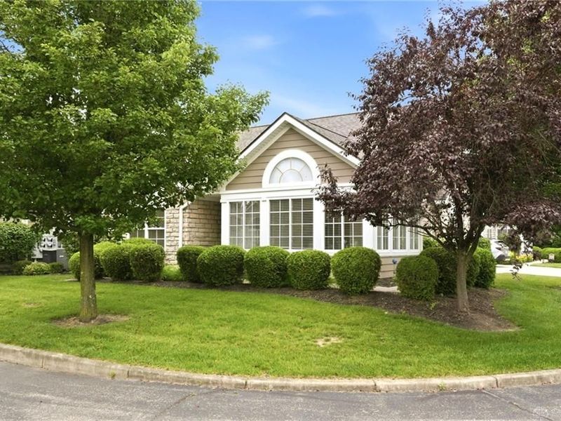 4087 Whitegate Drive, Beavercreek, OH 45430 Photo 2