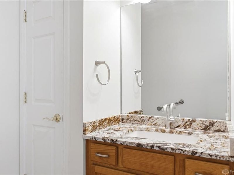 4087 Whitegate Drive, Beavercreek, OH 45430 Photo 24