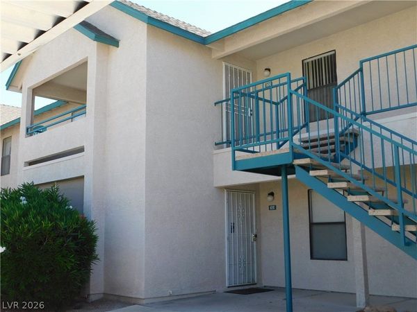 5221 Lindell Road , Unit 202, Las Vegas, NV 89118