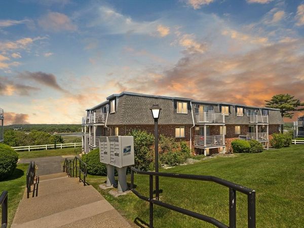 145 Essex Avenue, Unit 519, Gloucester, MA 01930