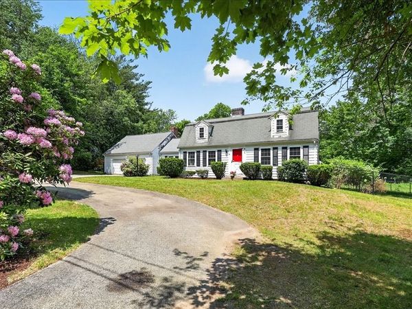 17 Old Meeting House Lane, Norwell, MA 02061