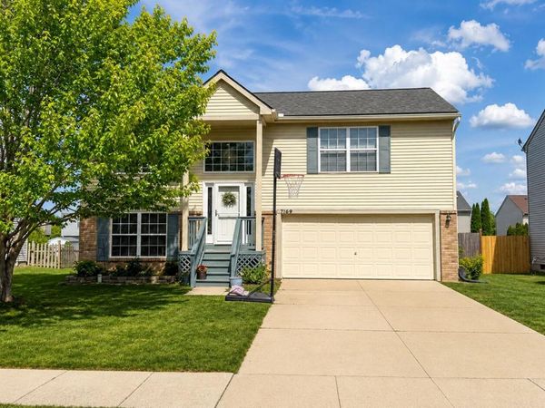 7169 Royal Troon Drive, Ypsilanti, MI 48197