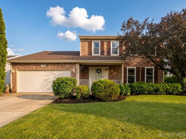 1428 President Street , Glendale Heights, IL 60139