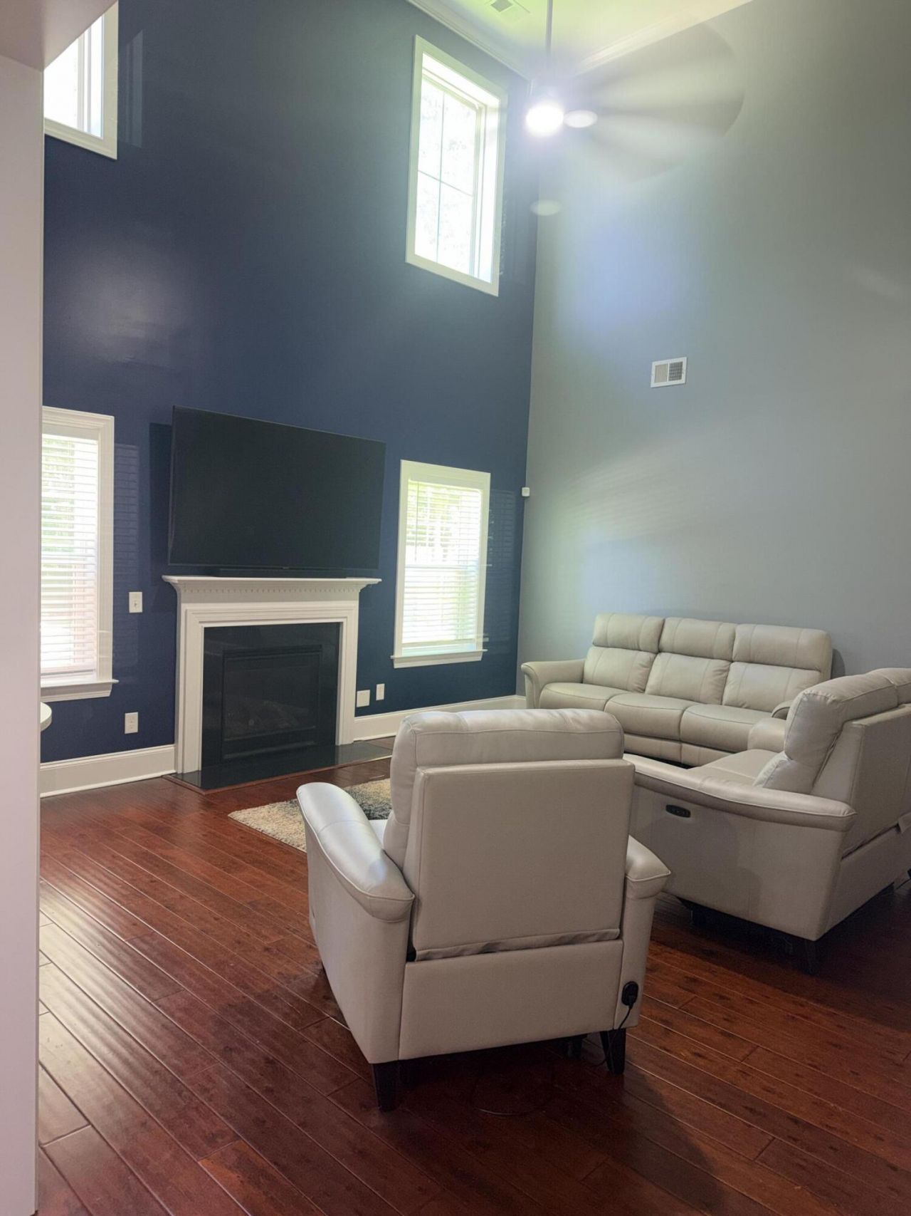 216 Shepard Street Photo 4