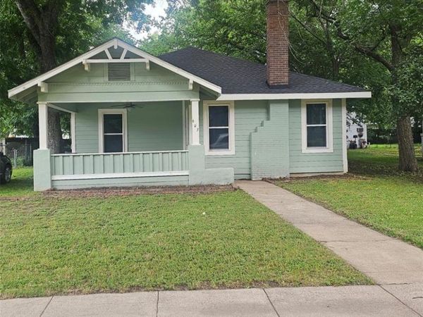 603 N Mckinney Street, Ennis, TX 75119