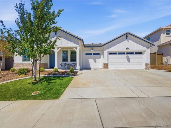 1222 Buck Ridge Dr, Rocklin, CA 95765
