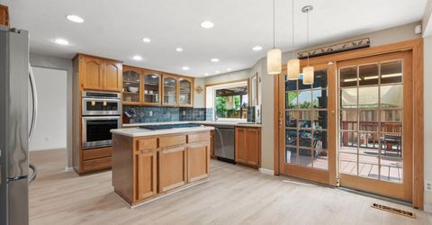 8904 Royal Gate Way, Elk Grove, CA 95624 Photo