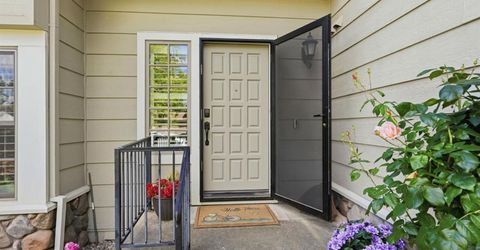 8904 Royal Gate Way, Elk Grove, CA 95624 Photo