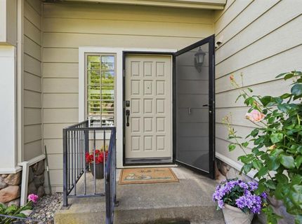 8904 Royal Gate Way, Elk Grove, CA 95624 Photo