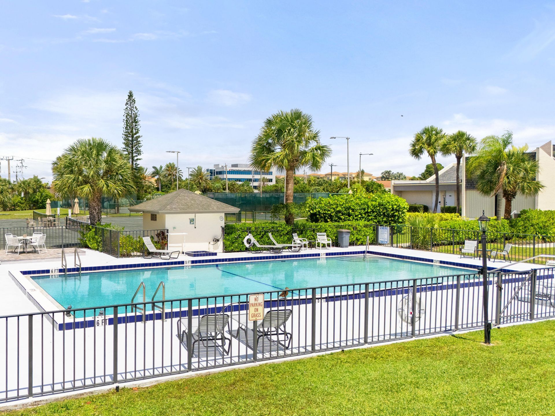 1605 S Us Hwy 1, Unit 3h, Jupiter, FL 33477 Photo