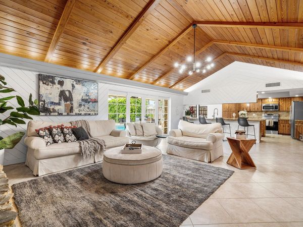 1006 SE 6th Street, Deerfield Beach, FL 33441