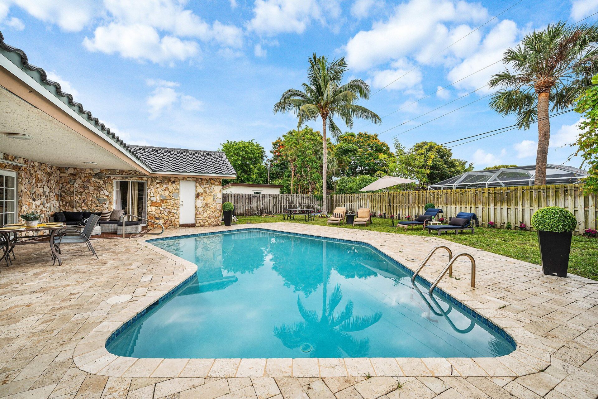 1006 SE 6th Street, Deerfield Beach, FL 33441 Photo