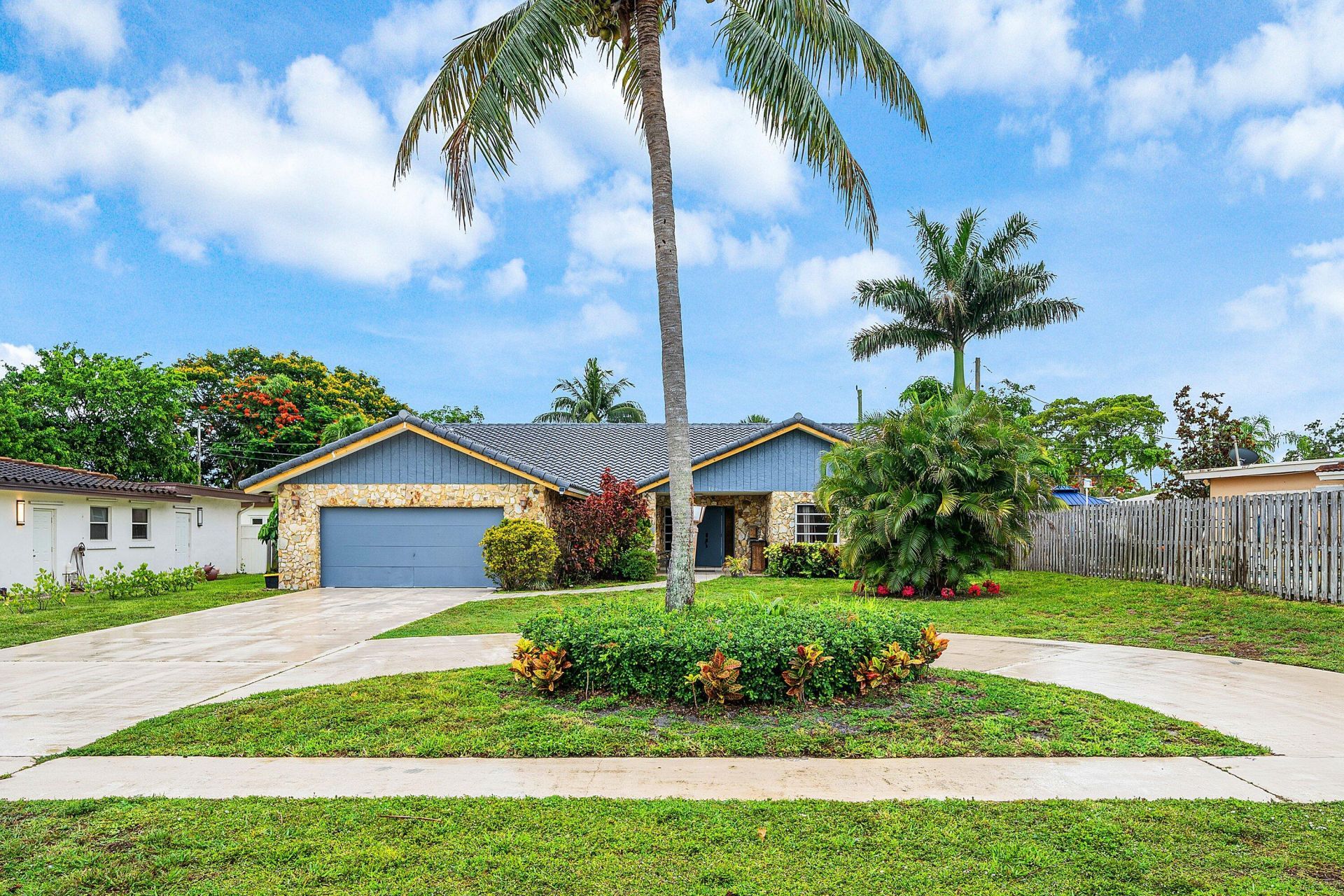 1006 SE 6th Street, Deerfield Beach, FL 33441 Photo
