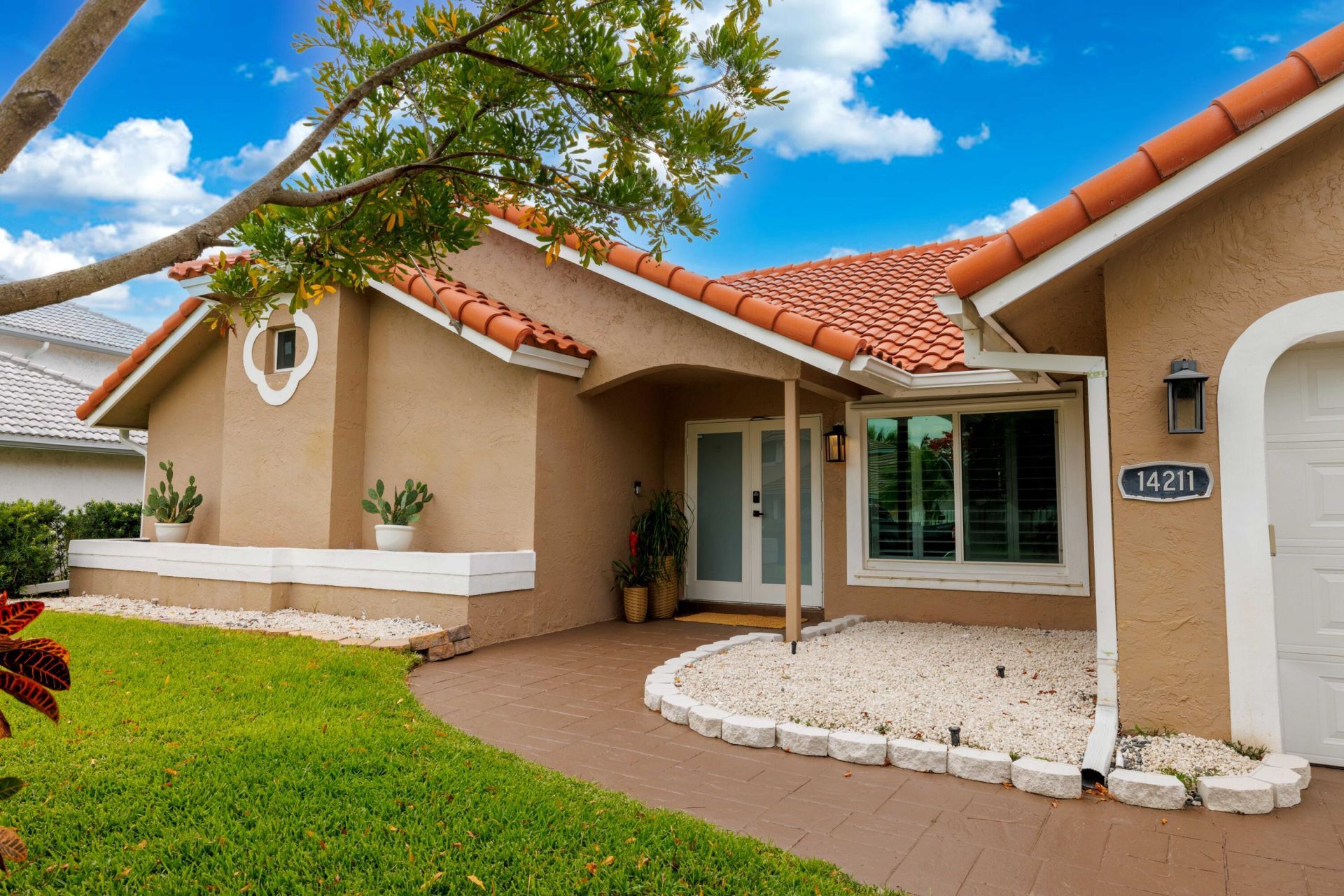 14211 Appalachian Trail, Davie, FL 33325 Photo