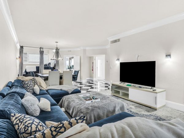 333 S Sunset Drive, Unit 204, Fort Lauderdale, FL 33301