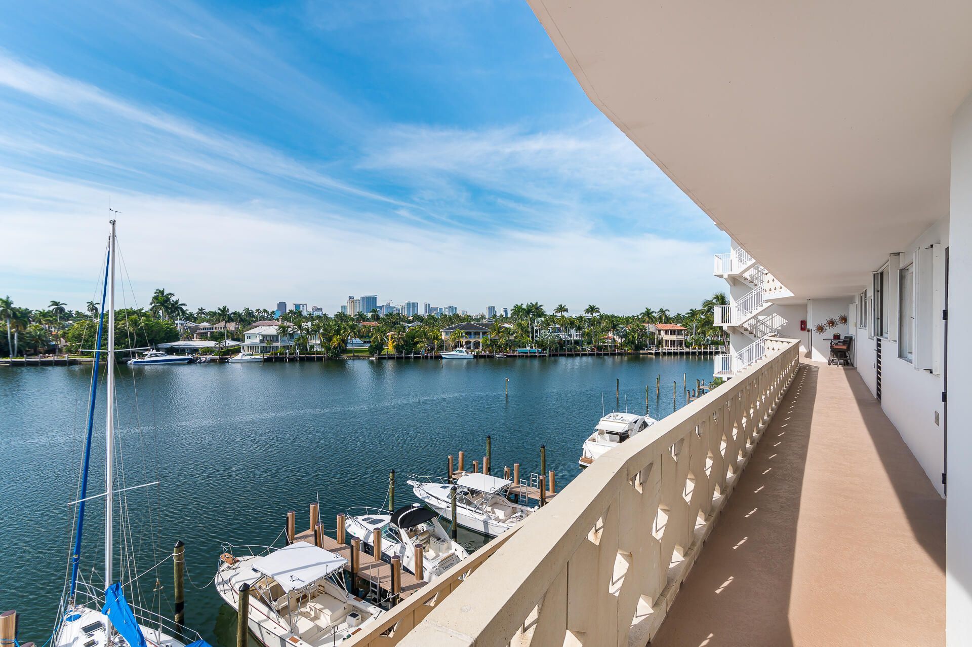 333 S Sunset Drive, Unit 204, Fort Lauderdale, FL 33301 Photo