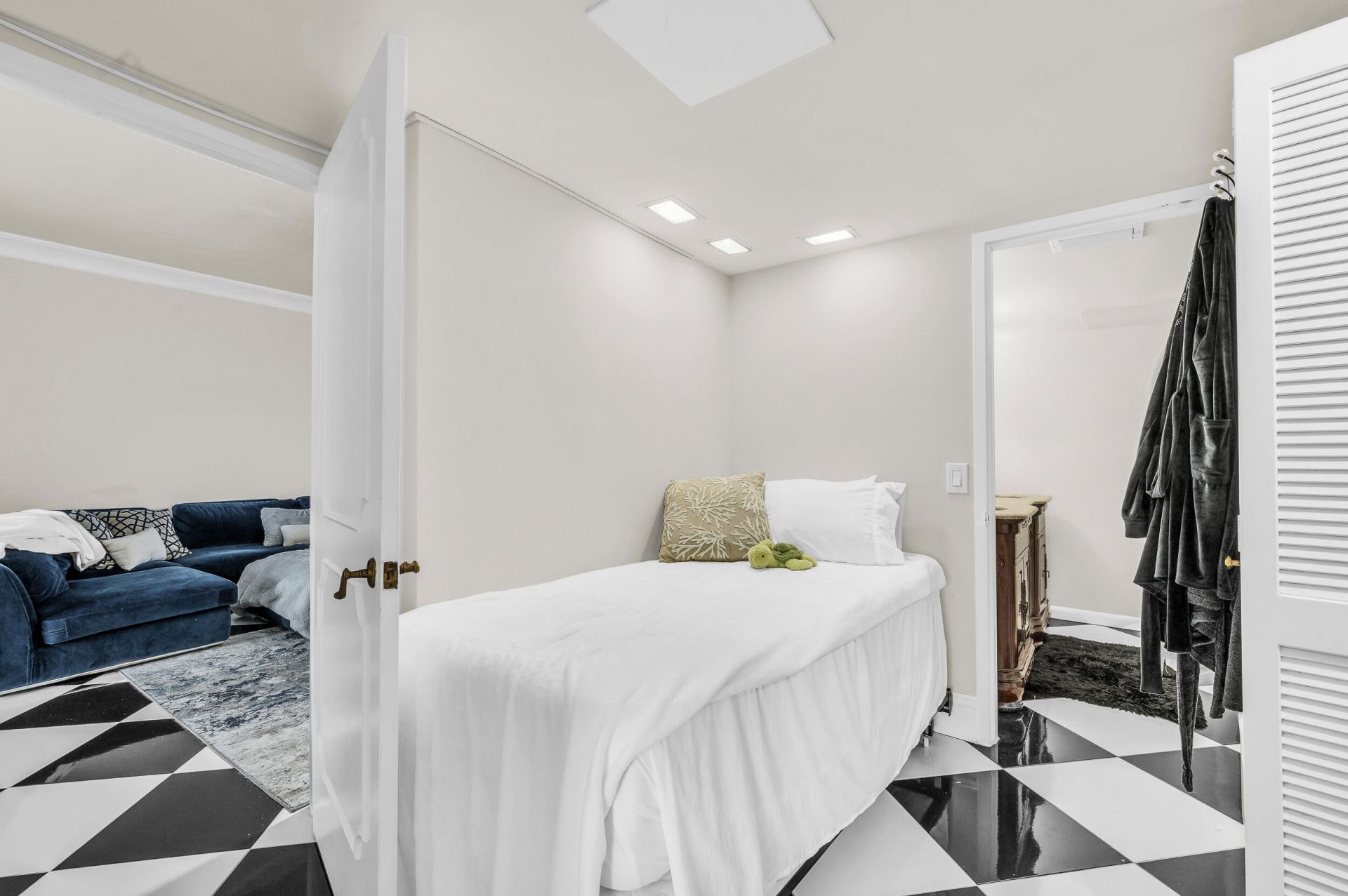 333 S Sunset Drive, Unit 204, Fort Lauderdale, FL 33301 Photo