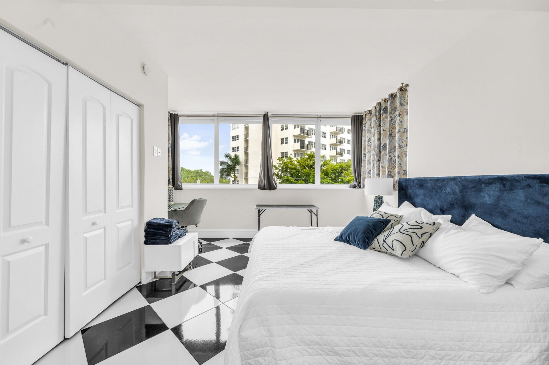 333 S Sunset Drive, Unit 204, Fort Lauderdale, FL 33301 Photo