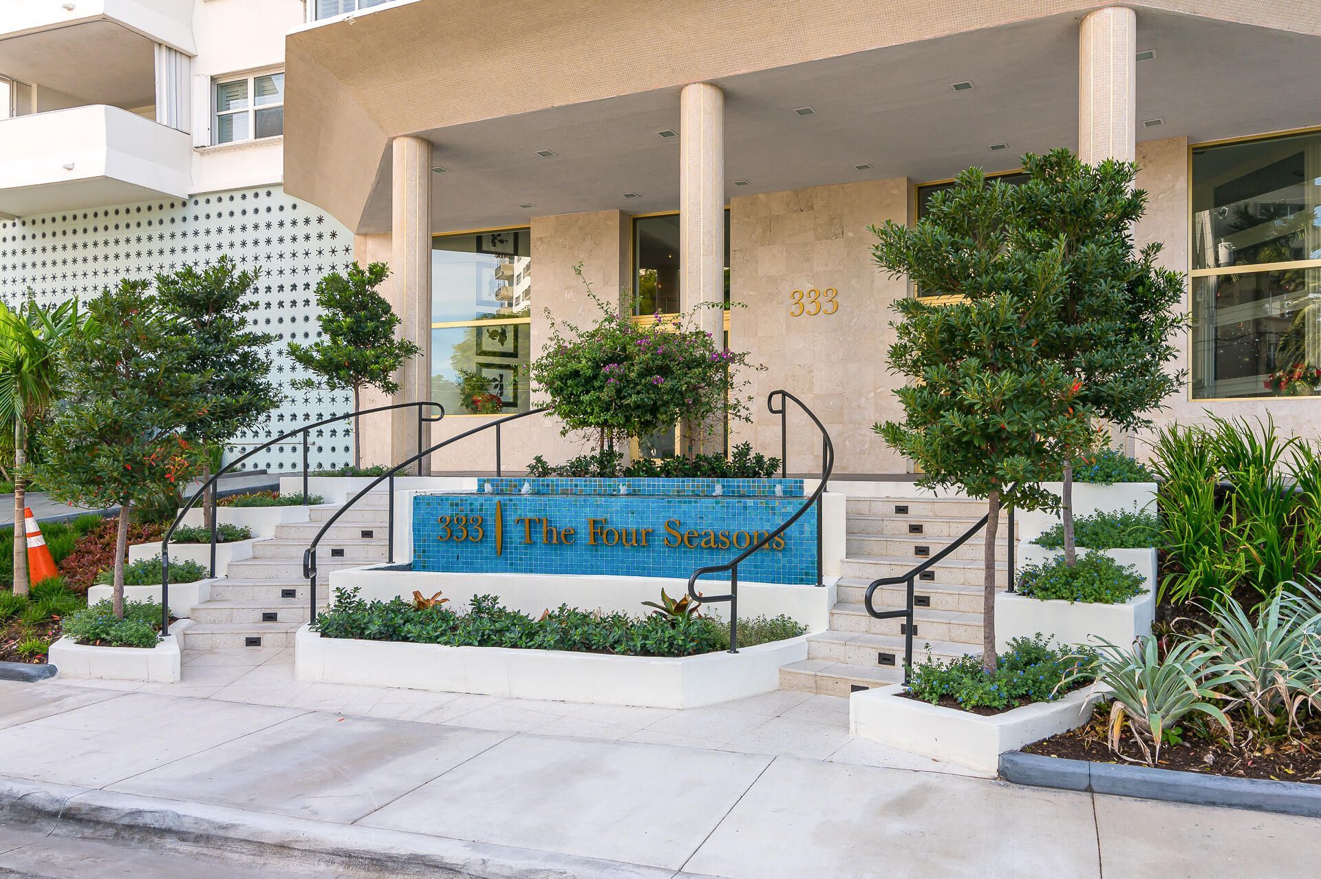 333 S Sunset Drive, Unit 204, Fort Lauderdale, FL 33301 Photo