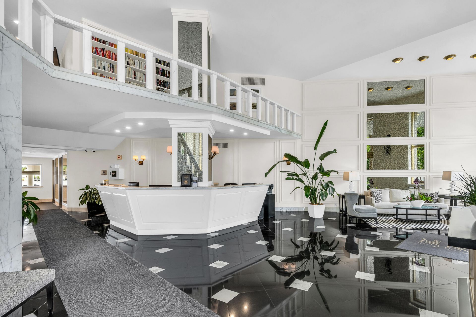 333 S Sunset Drive, Unit 204, Fort Lauderdale, FL 33301 Photo