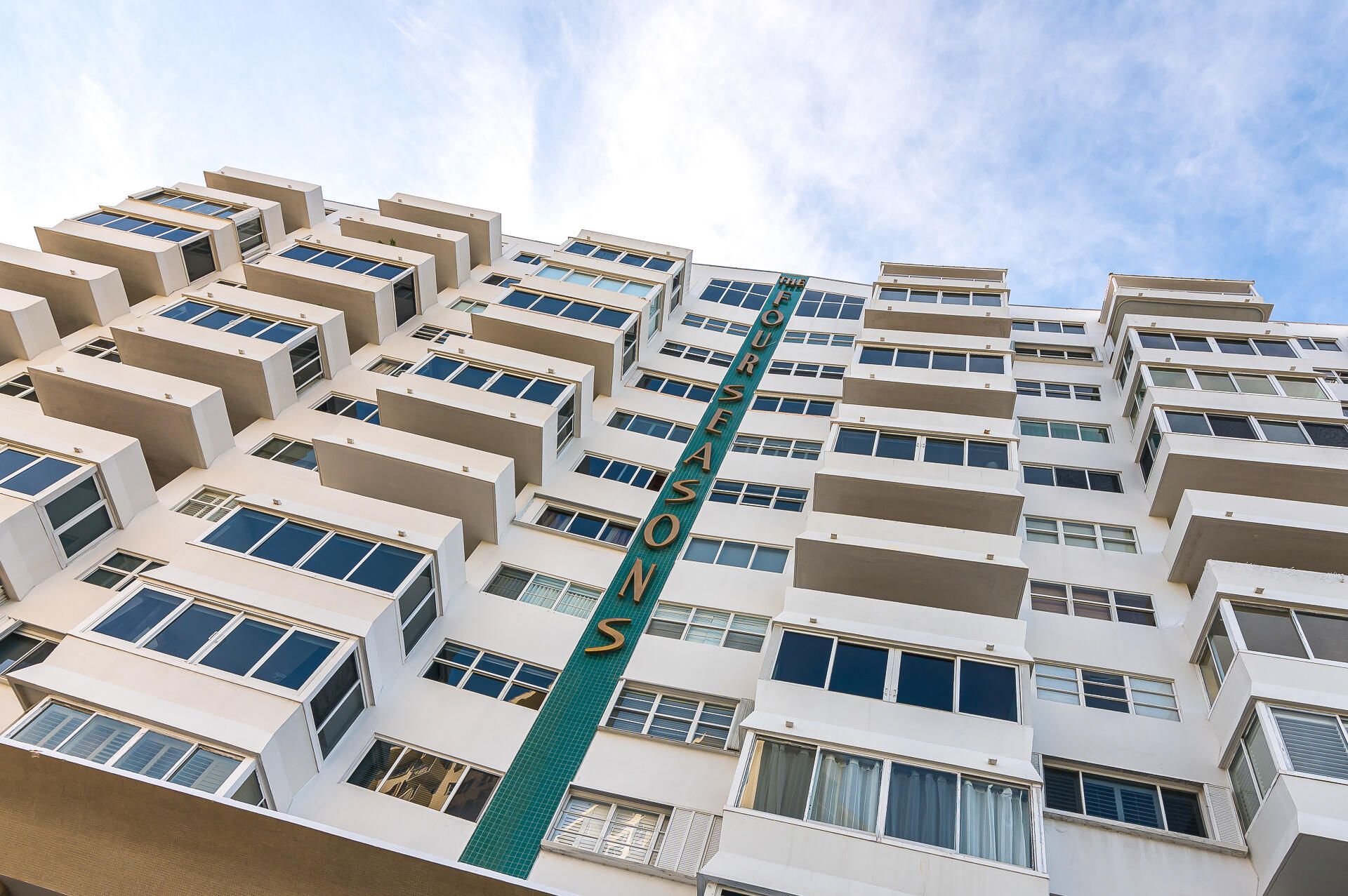 333 S Sunset Drive, Unit 204, Fort Lauderdale, FL 33301 Photo