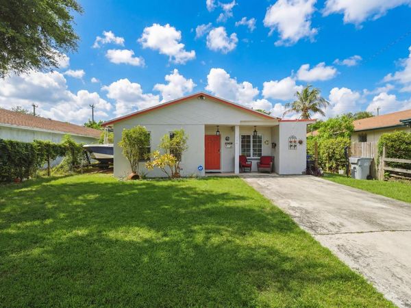 224 NW 9th Street, Pompano Beach, FL 33060