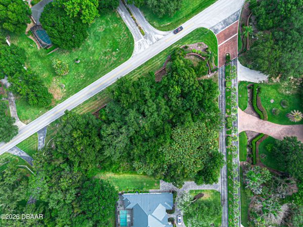 000 Lakeshore Pointe Boulevard, Mount Dora, FL 32757