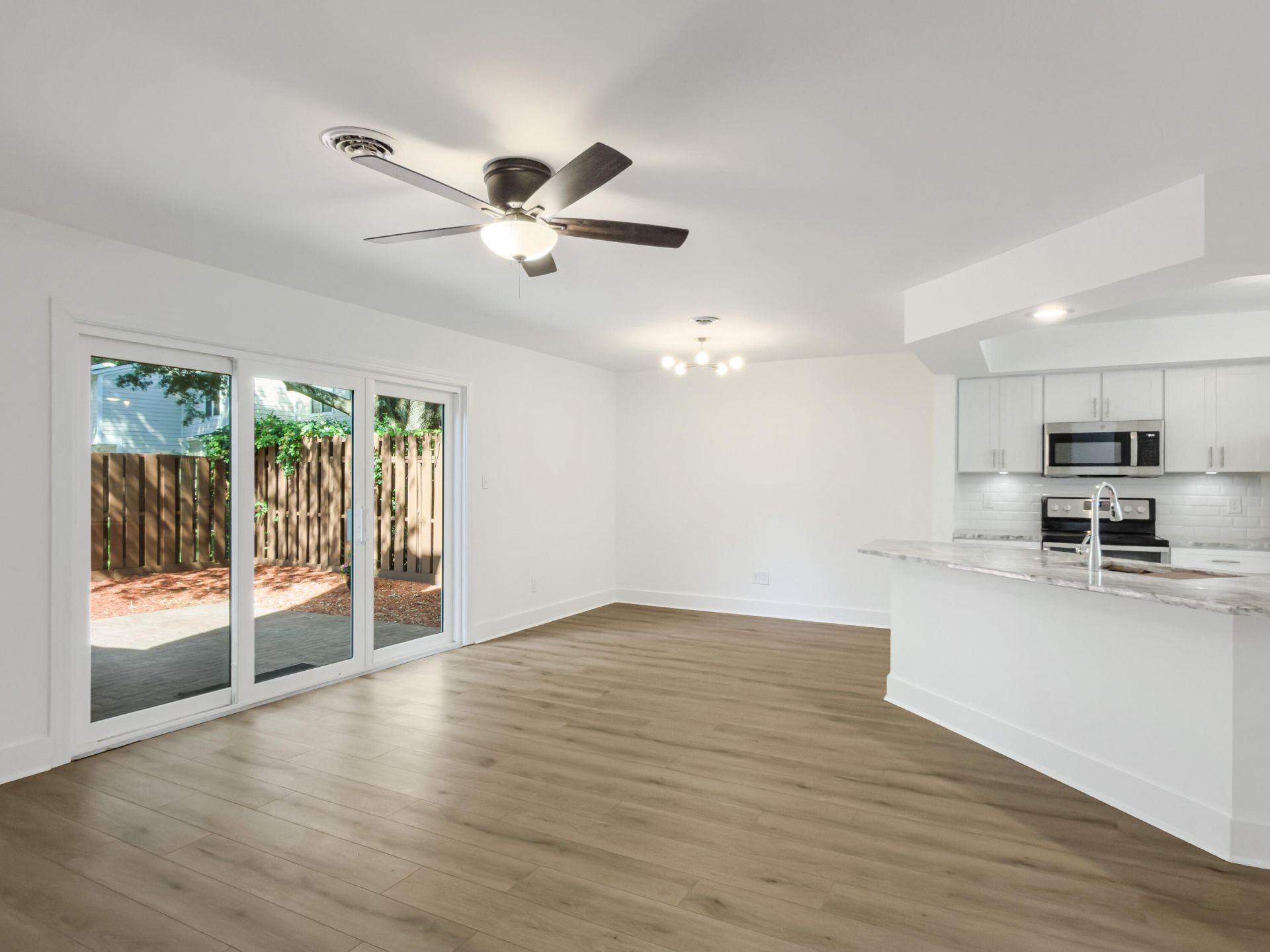 1164 Monaco Drive Photo 6