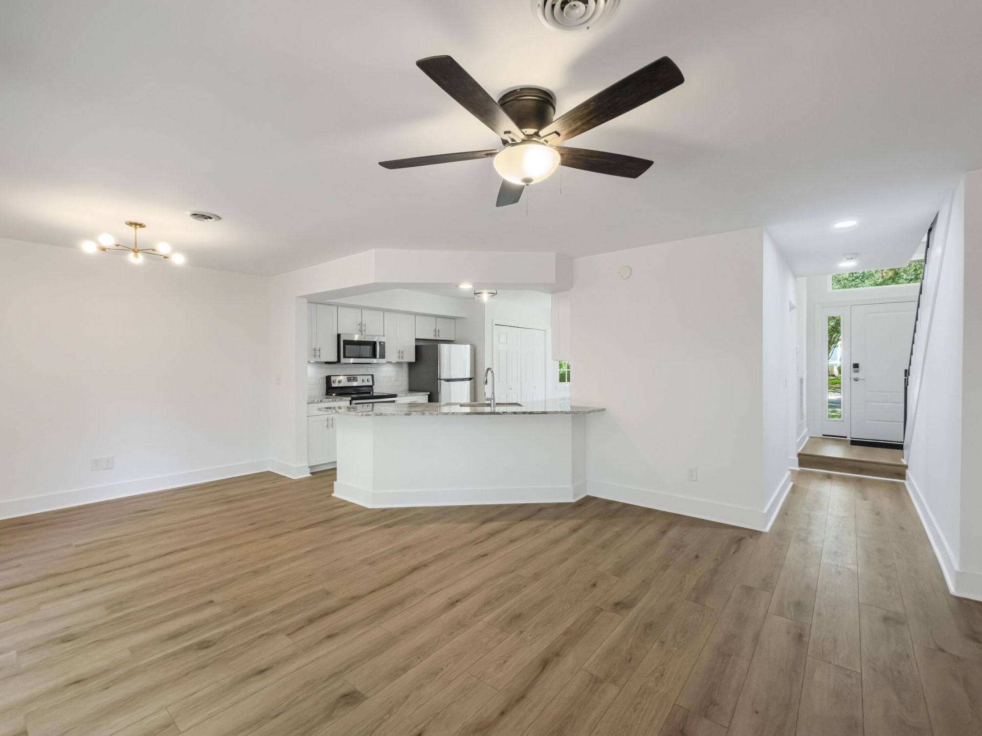 1164 Monaco Drive Photo 9