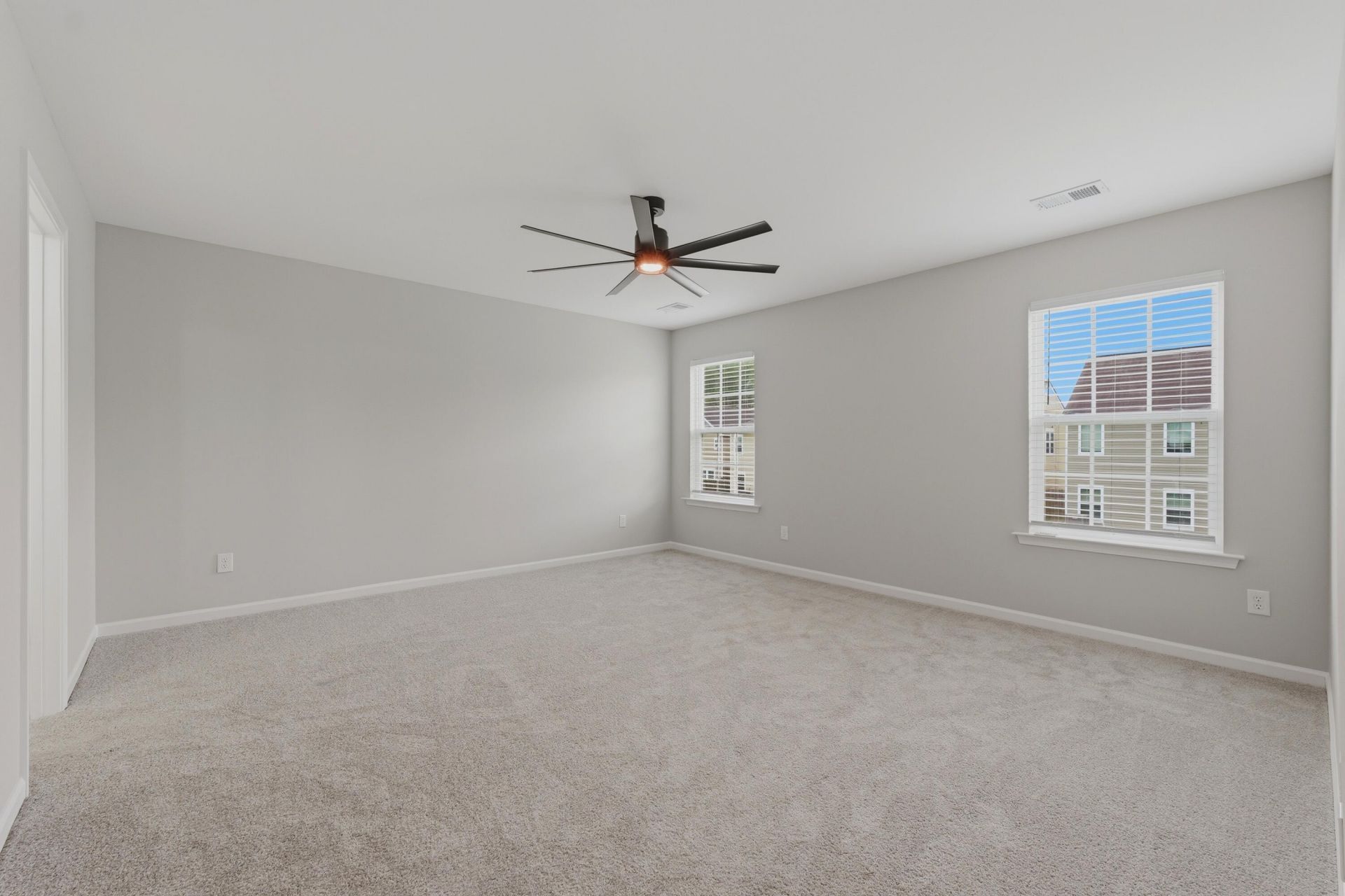 691 Silver Moss Drive Photo 16