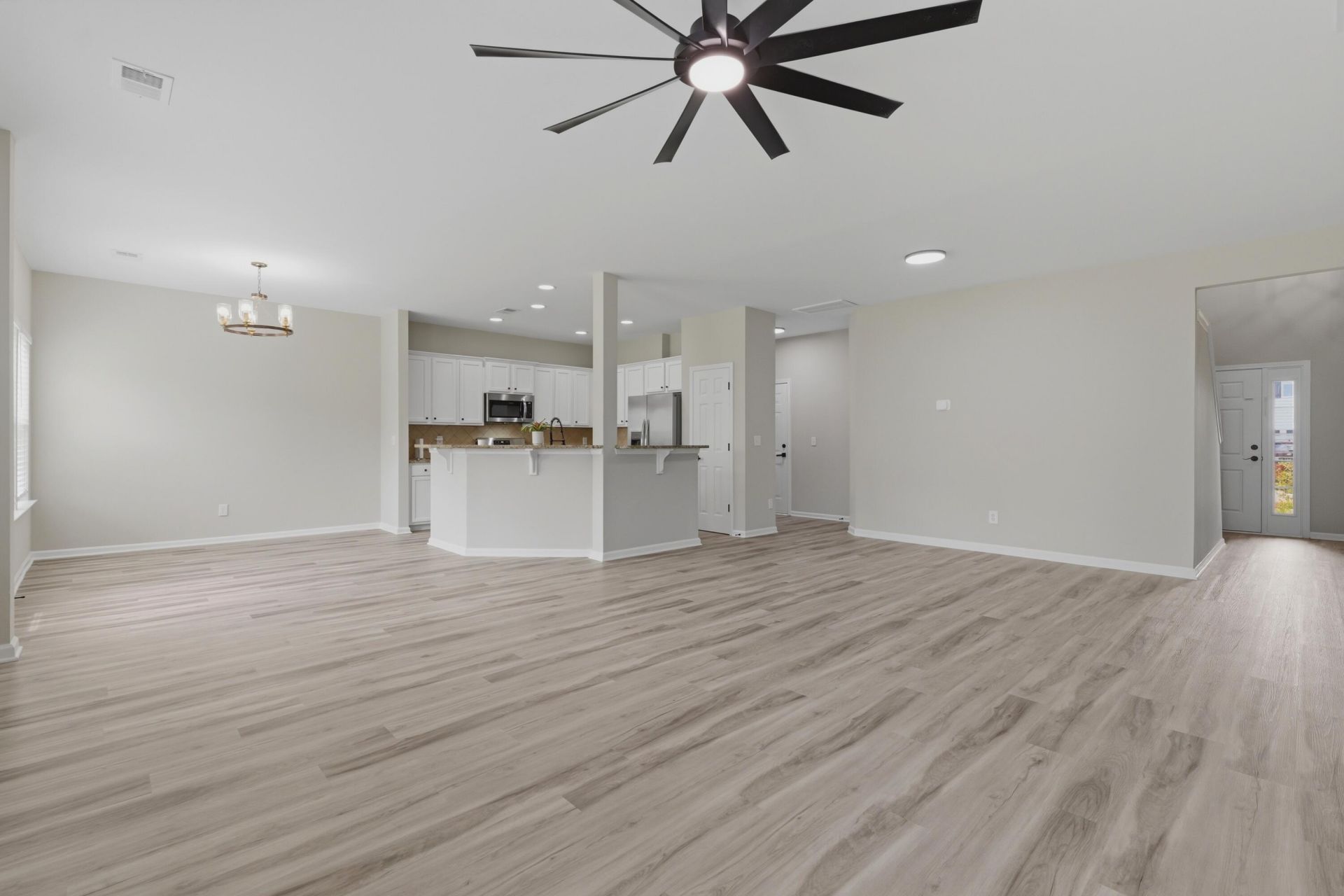 691 Silver Moss Drive Photo 9