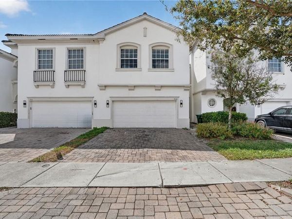 7013 Romana WAY, Unit 1506, NAPLES, FL 34119