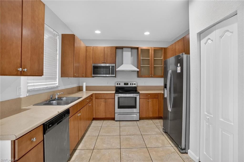 7013 Romana Way, Unit 1506, Naples, FL 34119 Photo