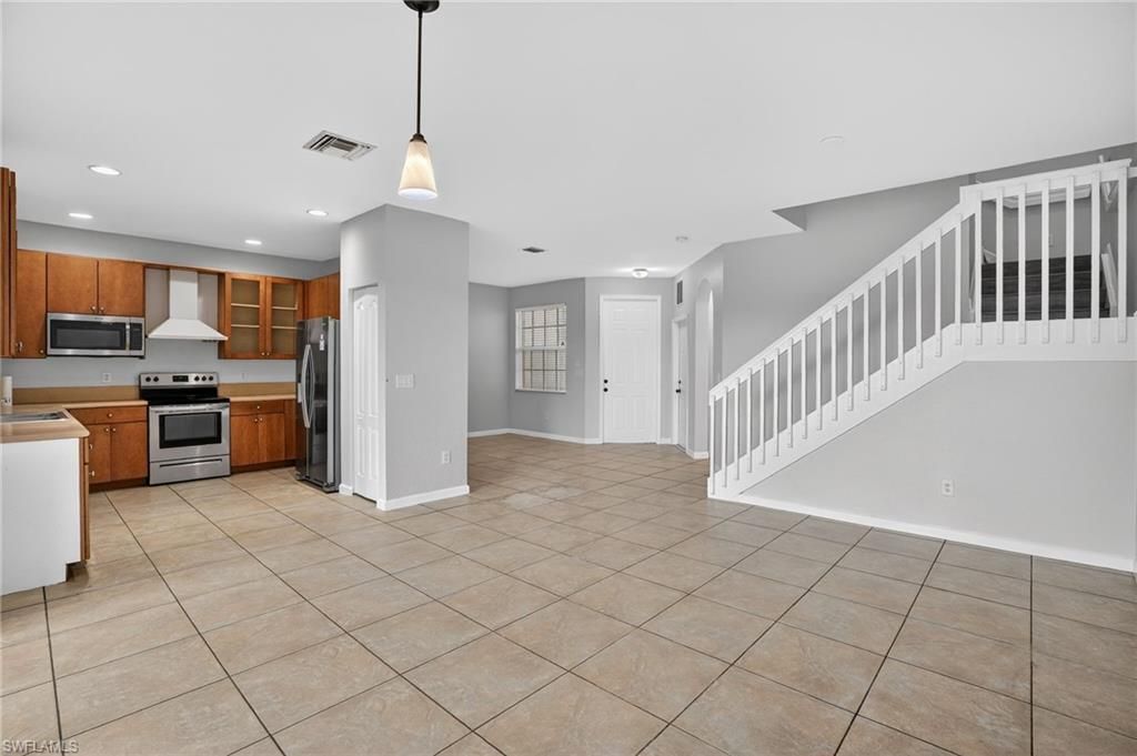 7013 Romana Way, Unit 1506, Naples, FL 34119 Photo