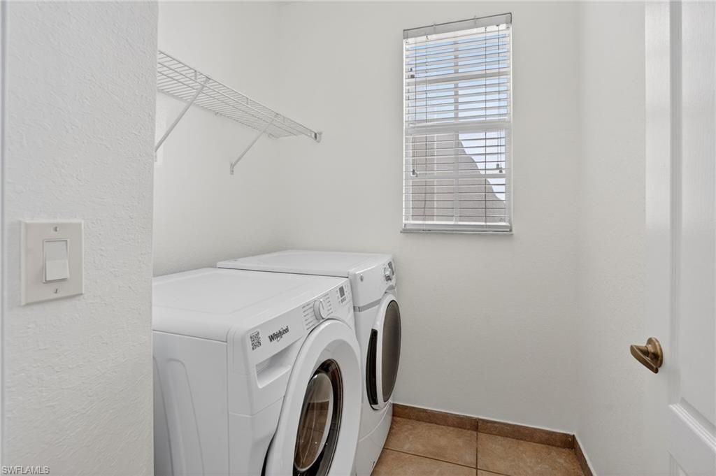 7013 Romana Way, Unit 1506, Naples, FL 34119 Photo